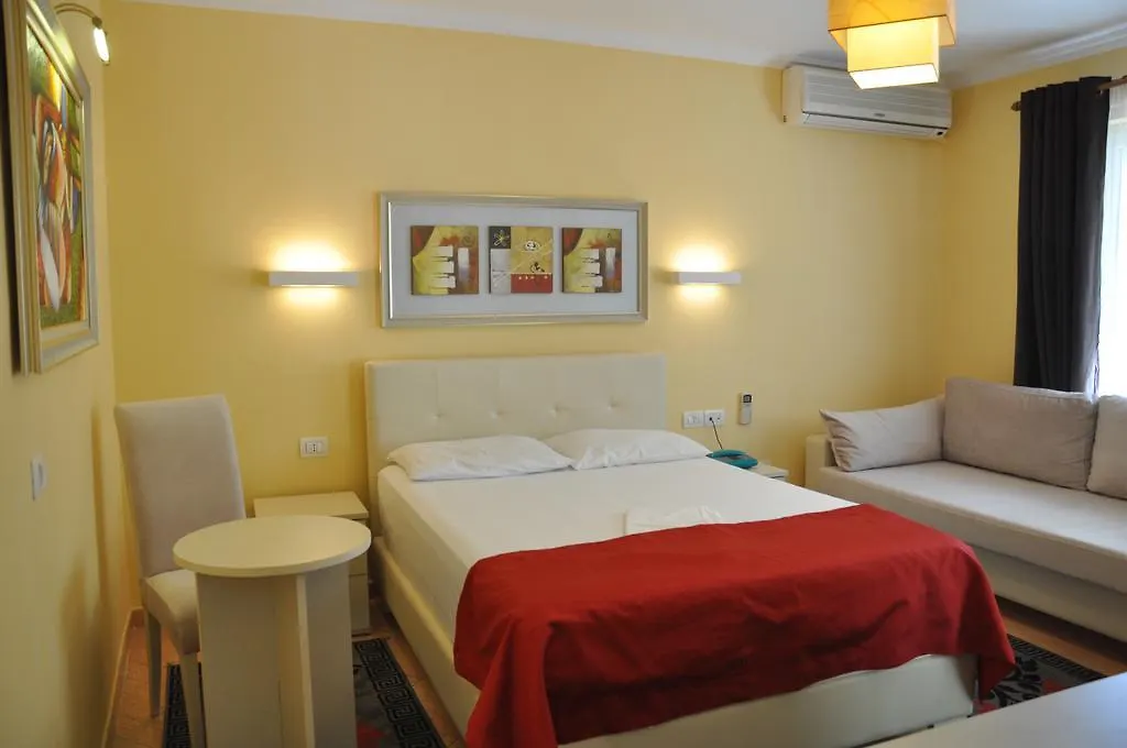 Hotel Pik Loti Tirana