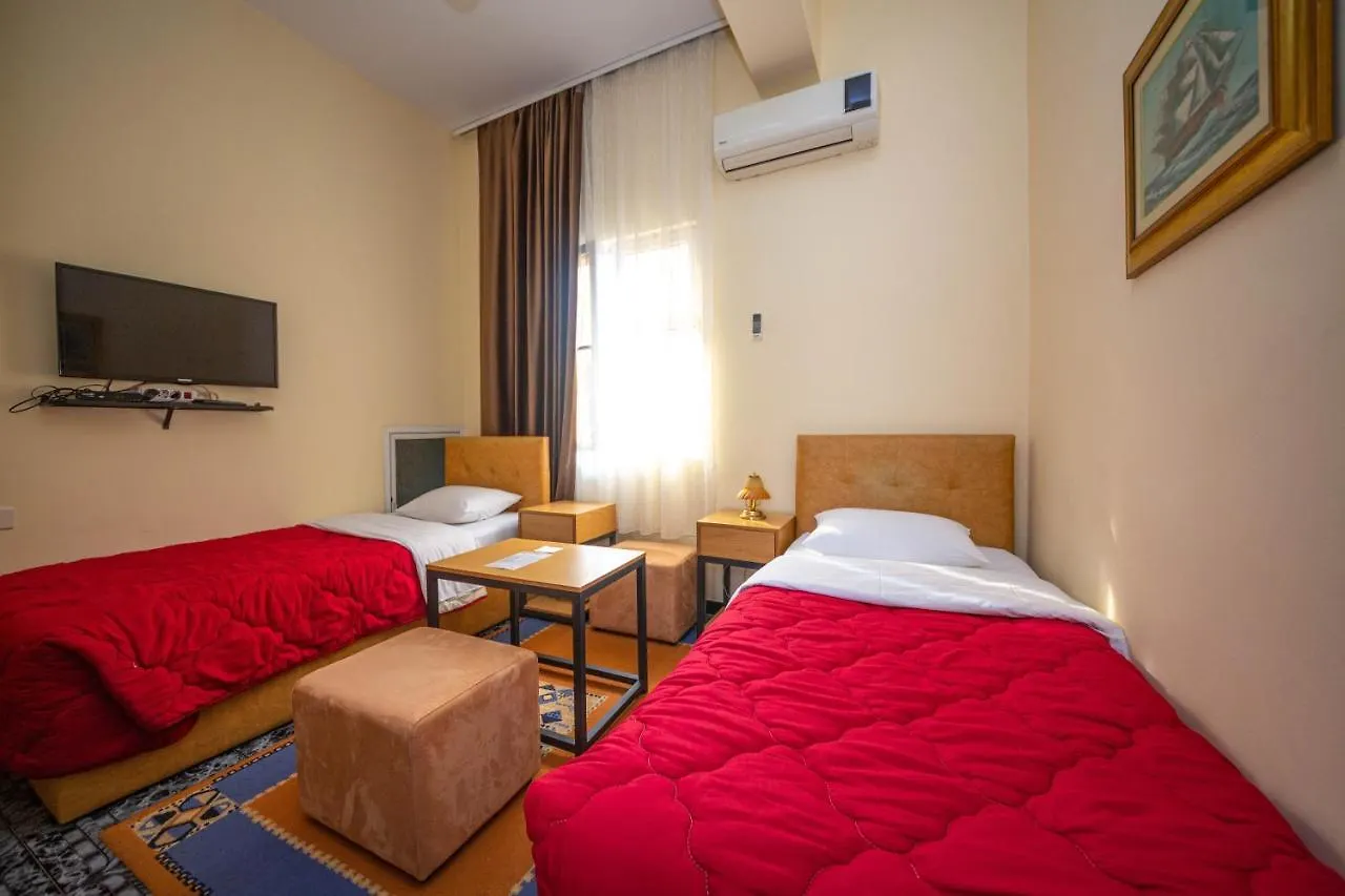 Hotel Pik Loti Tirana