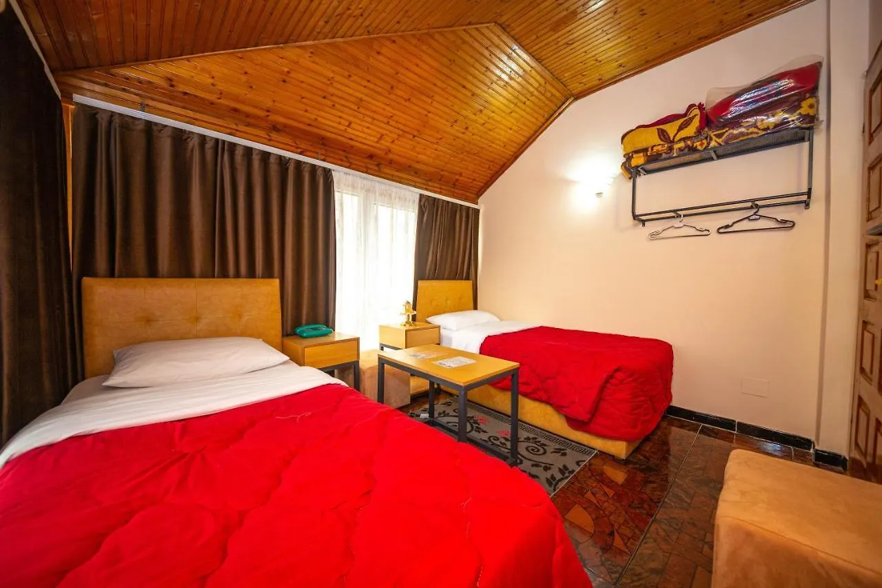 Hotel Pik Loti Tirana